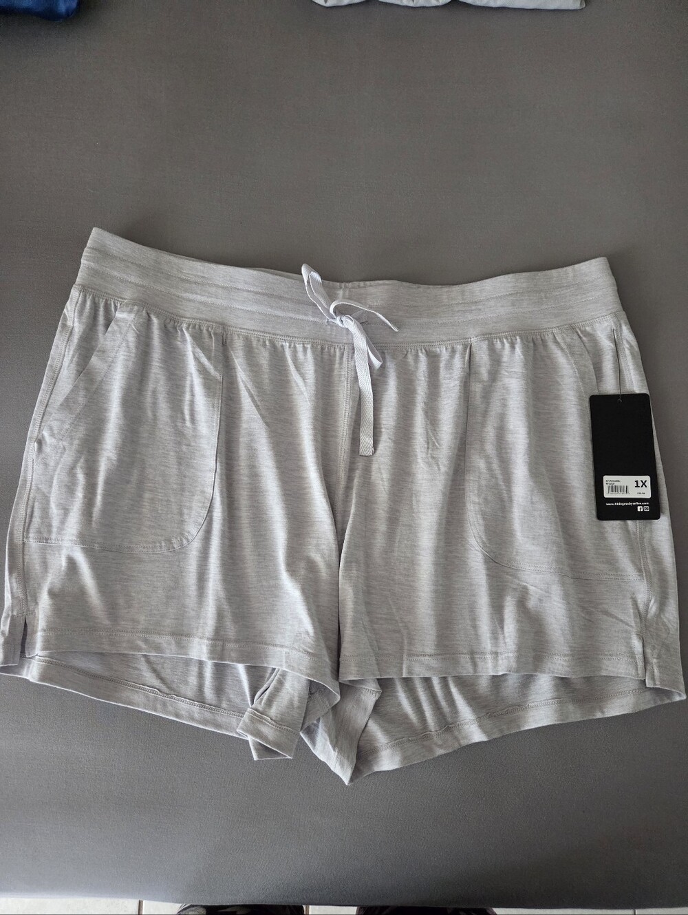 🏝NWT Light Gray Women’s Lounge Shorts with Drawstring🏝